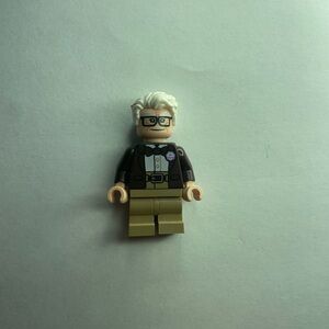 NEW LEGO Disney 100 Up House dis091 Carl Fredricksen Minifigure 43217